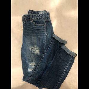 Fashion nova ripped jeans